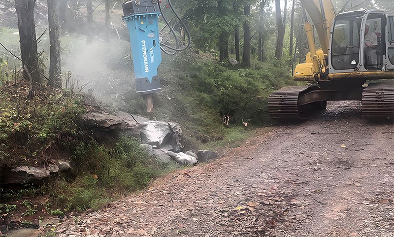 pterosaur YLB-1400 silent breaker hammer is put into use